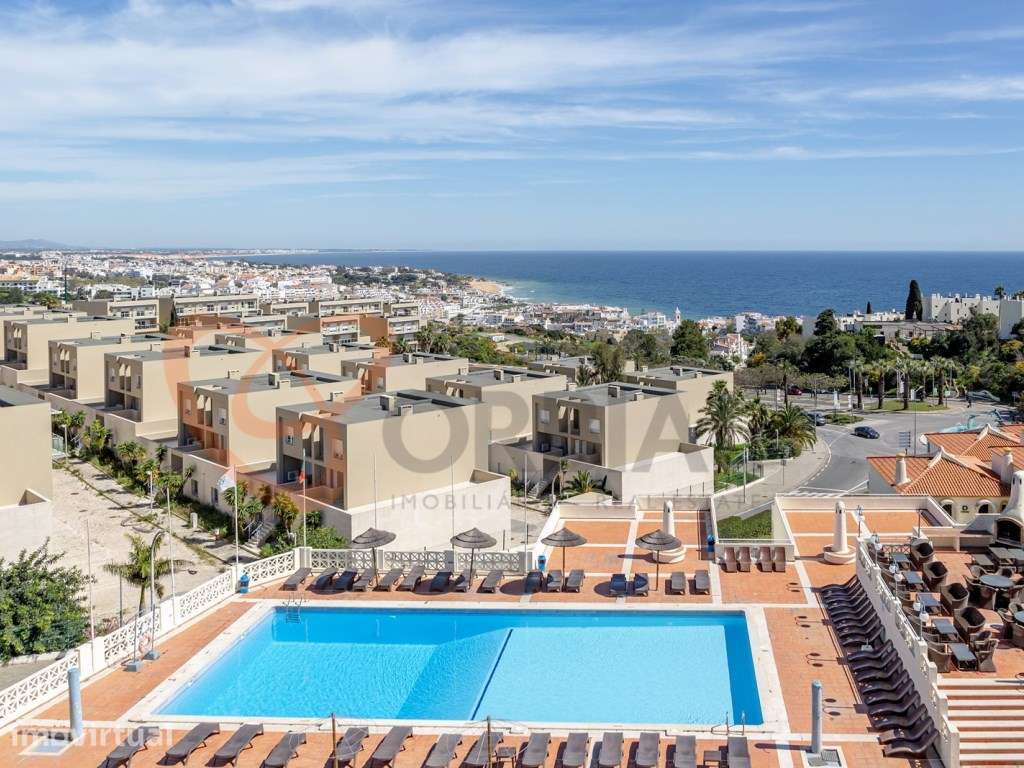 Apartamento T2 para venda em Albufeira com uma fantástica vista mar - Grande imagem: 2/32