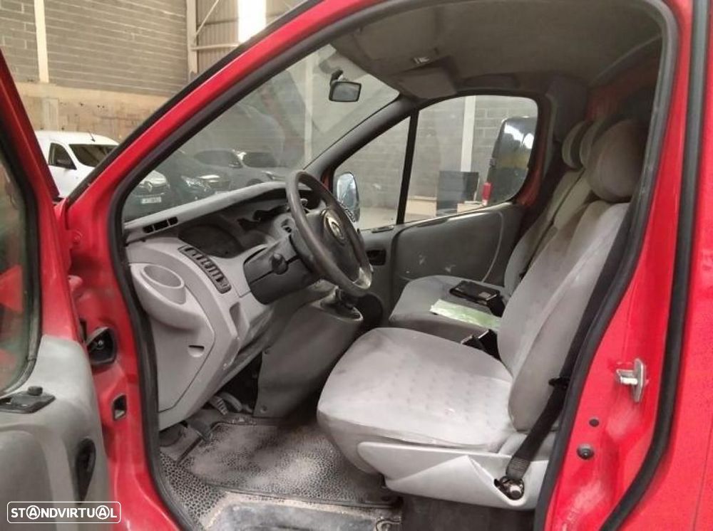 Opel Vivaro - 4