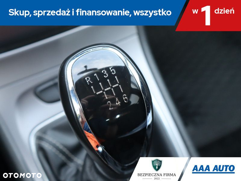 Opel Astra - 17