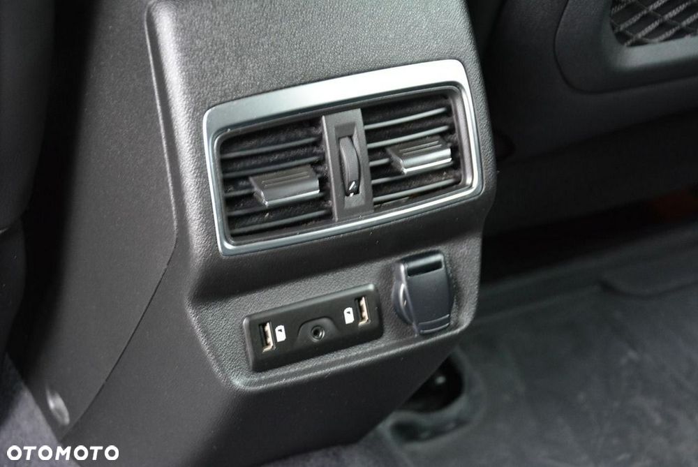Renault Koleos 2.0 dCi Intens X-Tronic - 37