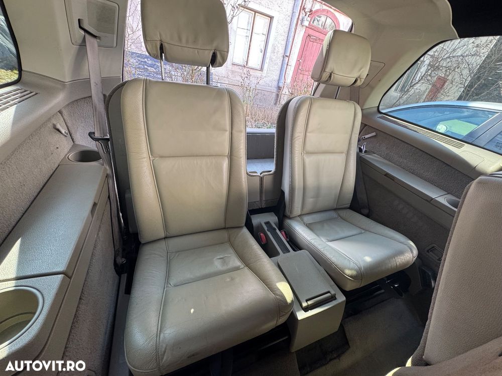 Volvo XC 90 - 10