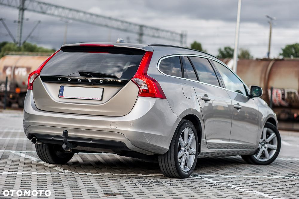 Volvo V60 - 12