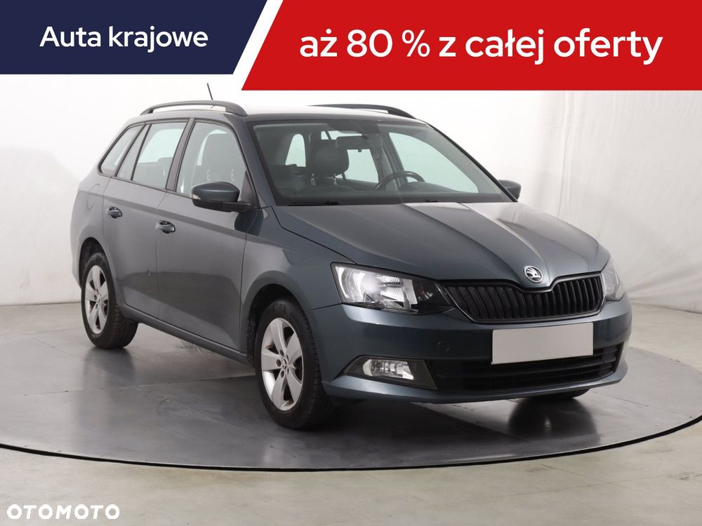 Skoda Fabia 2015 photo 2