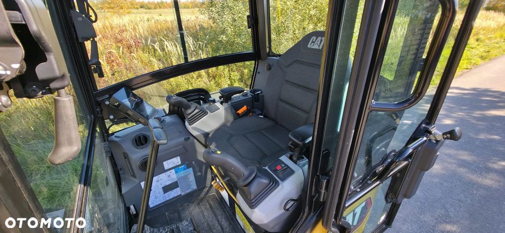 Caterpillar 302,7 CR    / 302. 303, 301.8 , 304 , 305 - 10