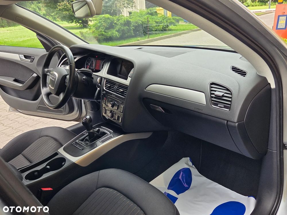 Audi A4 Limousine 1.8 TFSI Attraction - 25