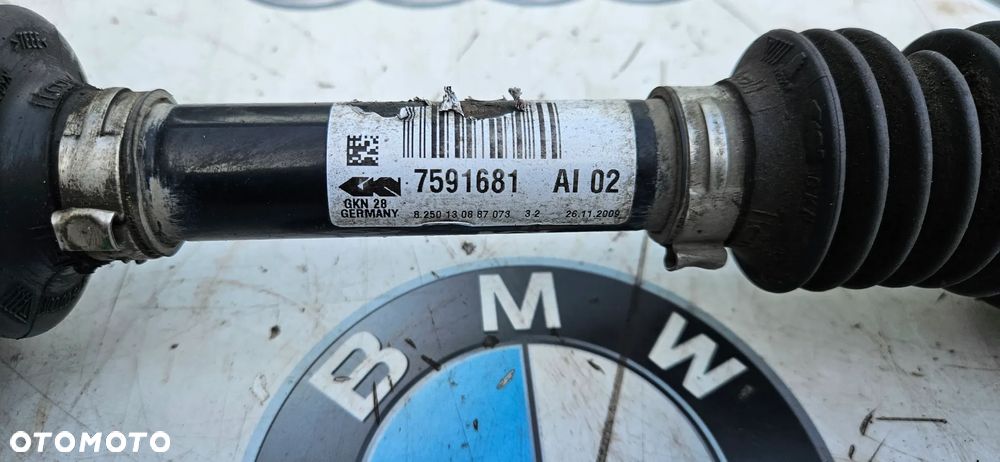 BMW X1 E84 XDRIVE N47  Półoś przód lewy Półoś lewa krótka Przegub 7591681 - 4