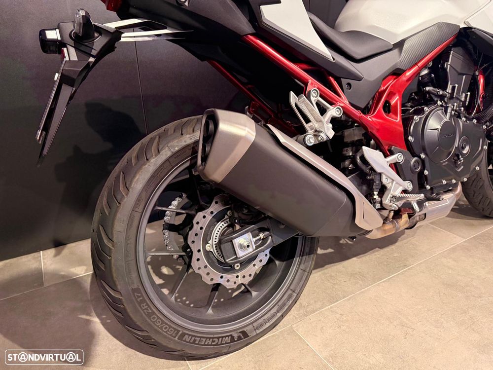 Honda Hornet - 4