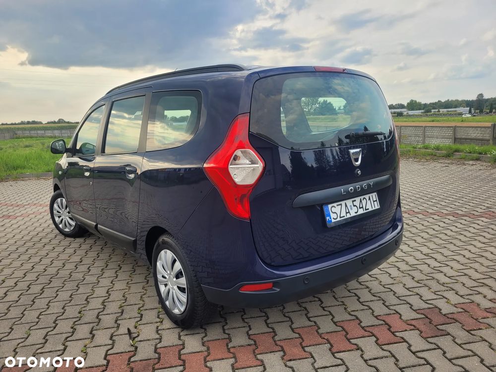 Dacia Lodgy 1.6 MPI 85 Laureate - 9