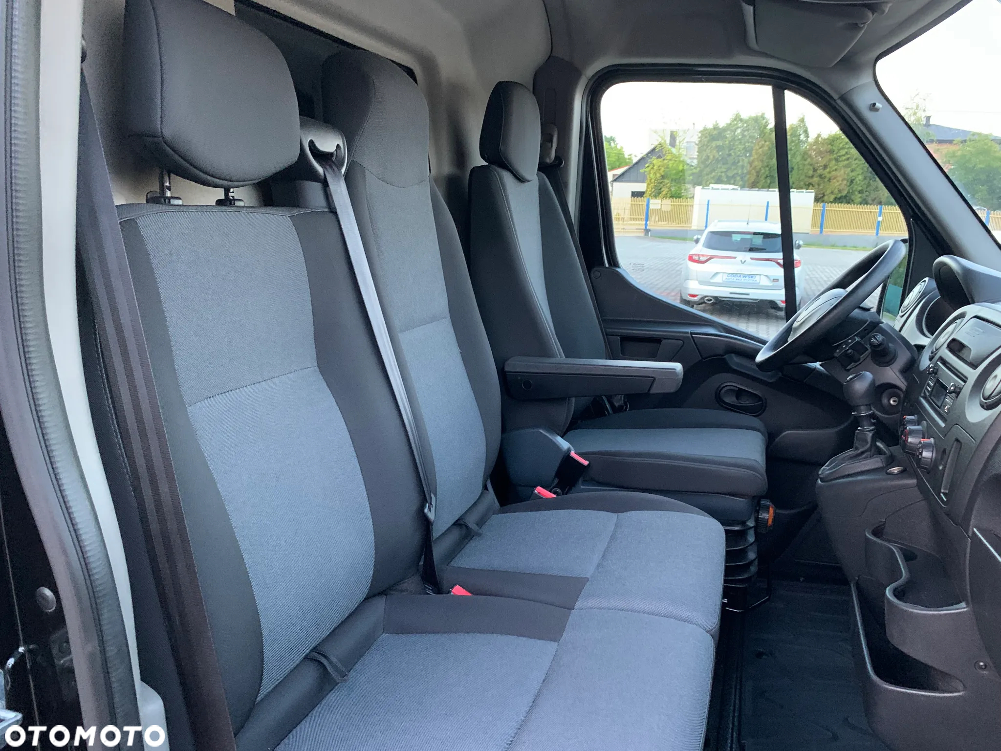 Renault MASTER 2,3dci -130KM L3H2 - 21