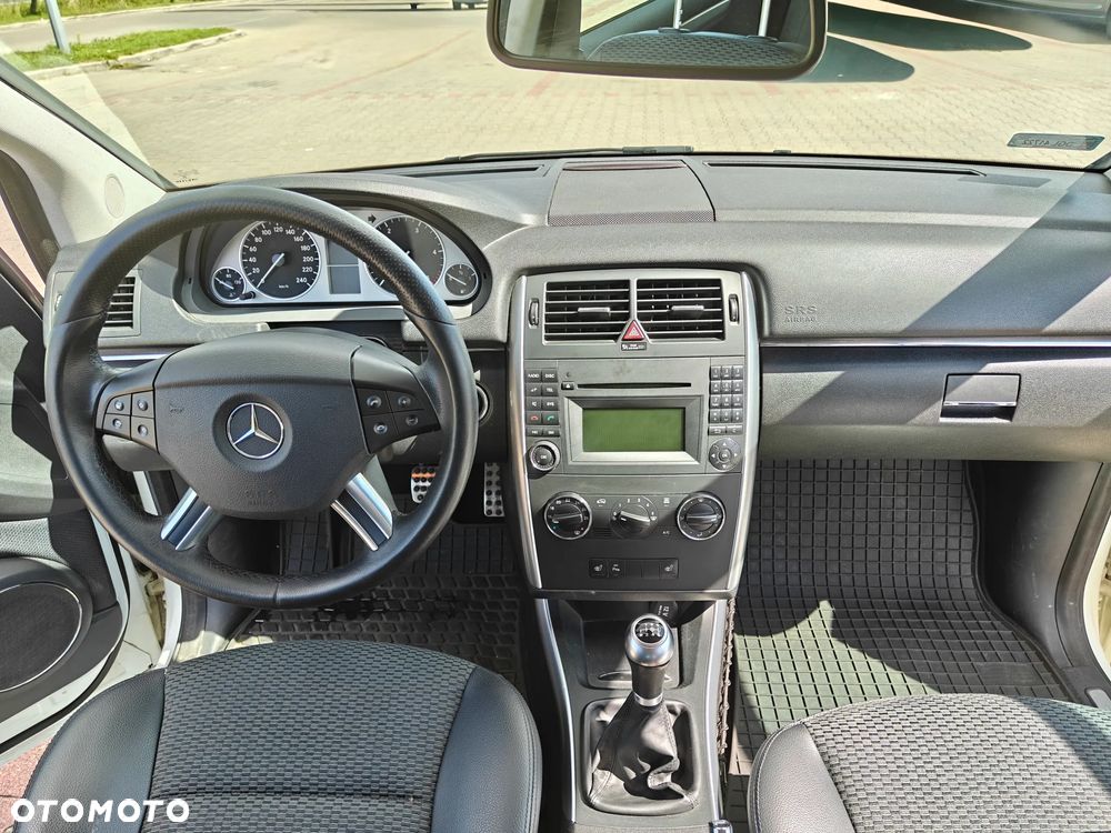 Mercedes-Benz Klasa B 180 CDI - 6