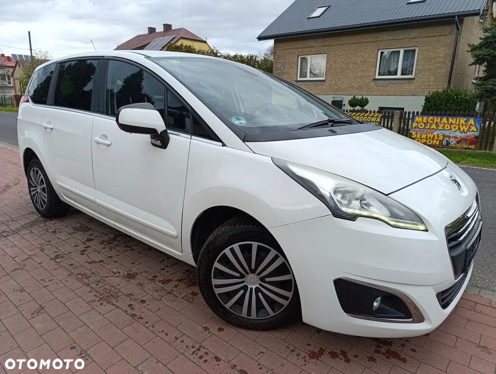 Peugeot 5008 1.6 HDi Active - 1