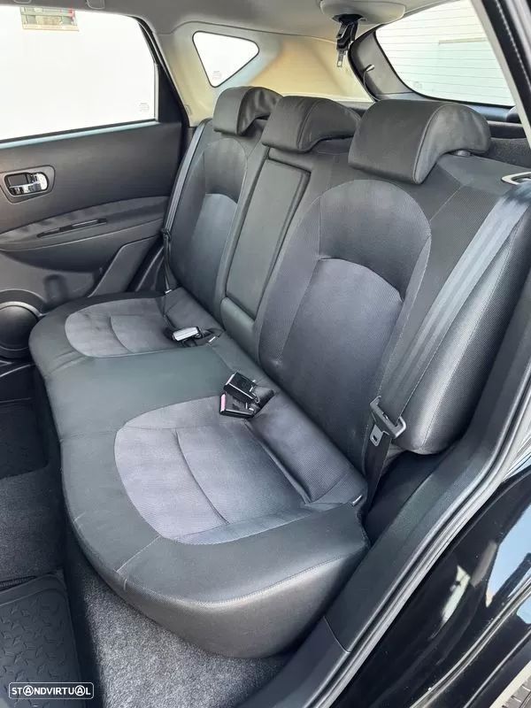 Nissan Qashqai 1.5 dCi Acenta 129g — fotografia 12