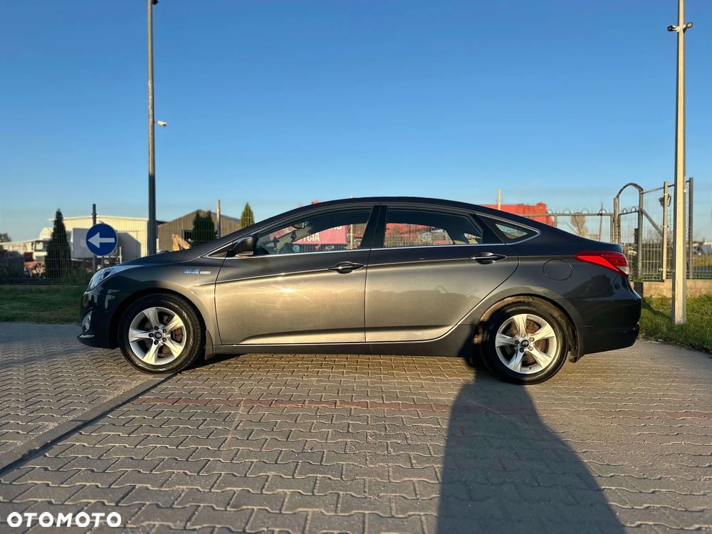 Hyundai i40 1.7 CRDi Comfort + - 12