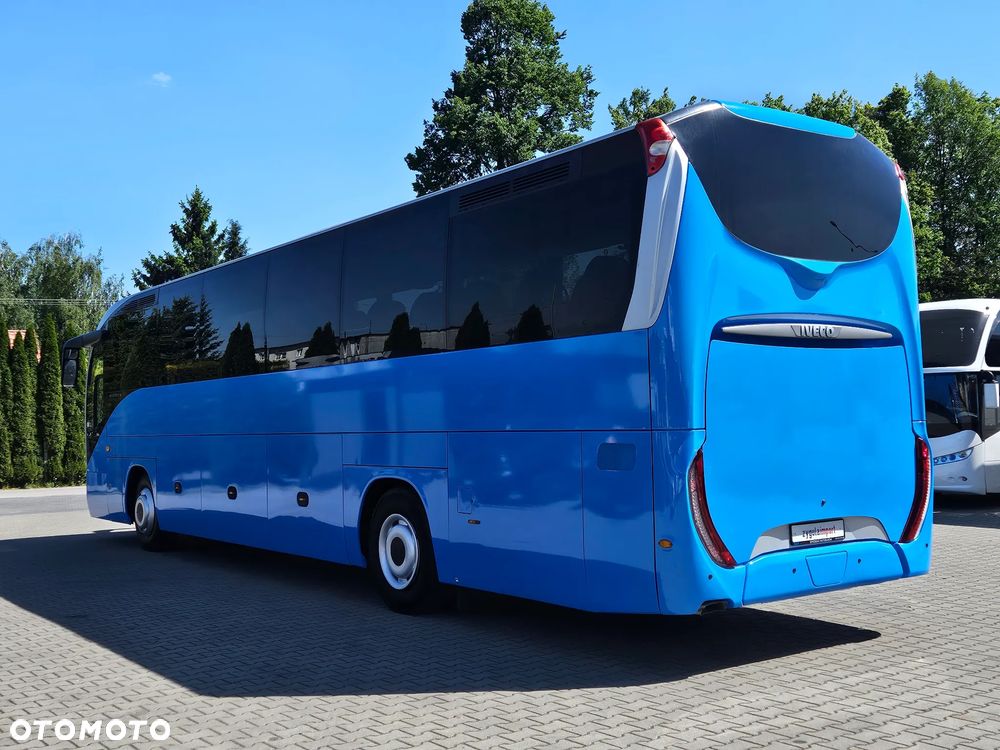 Iveco MAGELYS HD / SPROWADZONY/ MANUAL/ WC / EURO 6 - 5