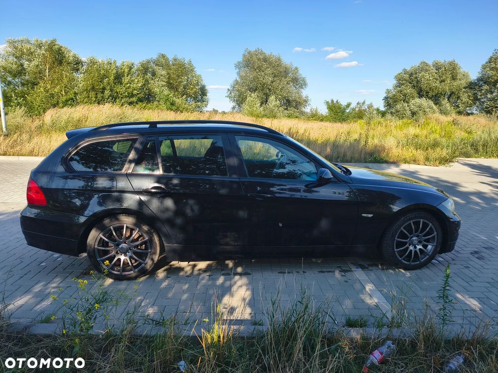 BMW Seria 3 - 10