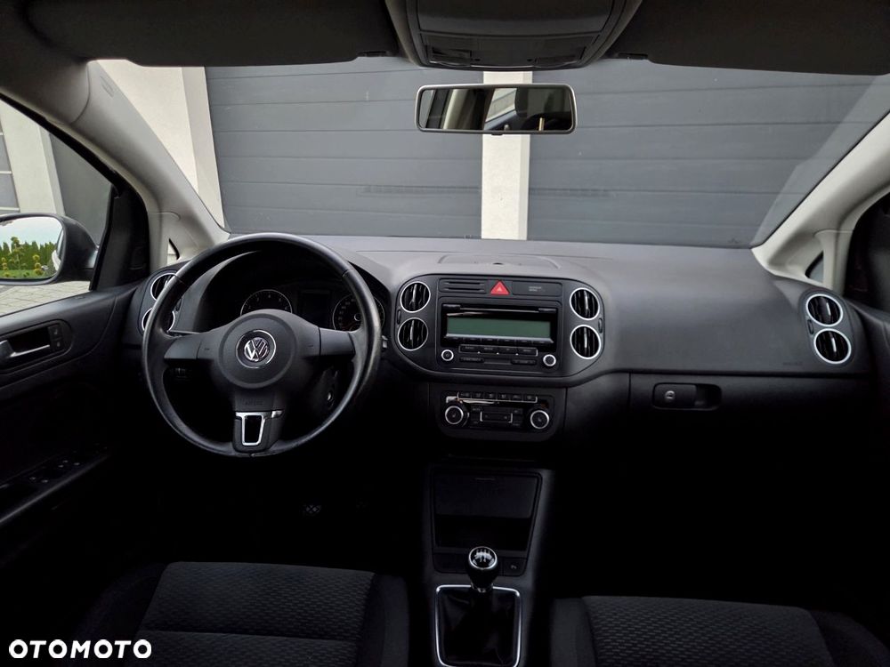 Volkswagen Golf Plus - 31