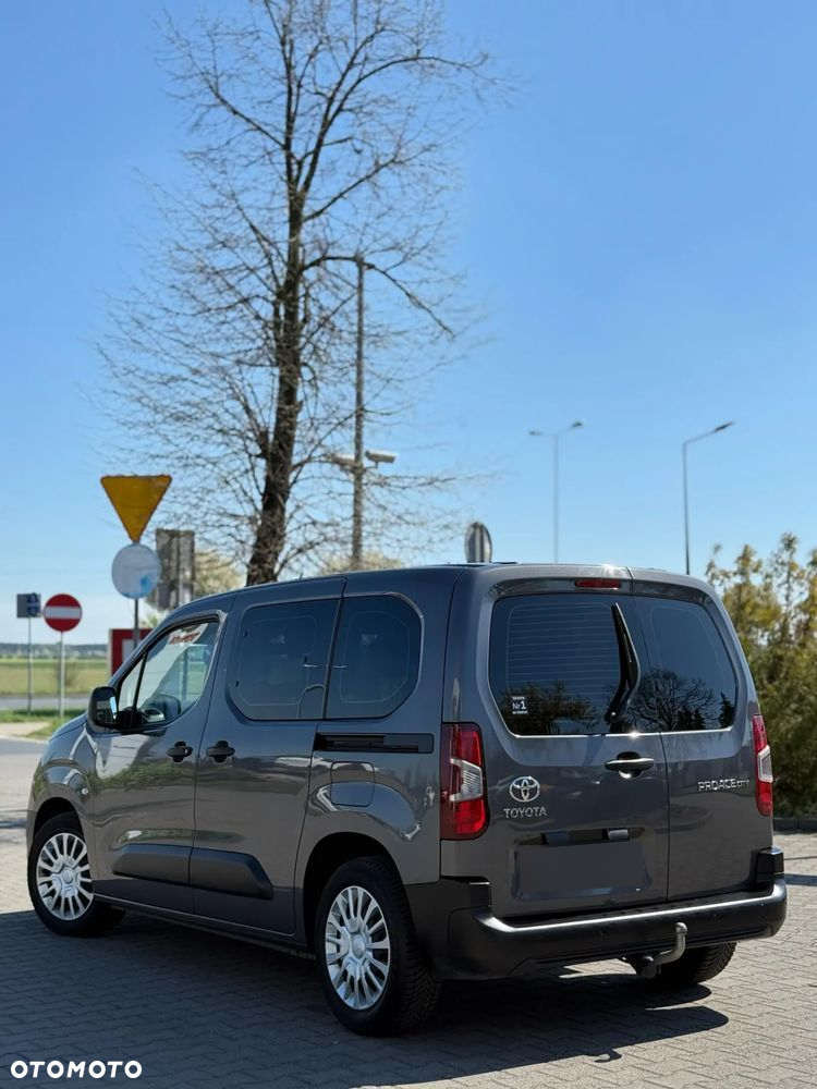 Toyota Proace City Verso 1.2 D-4T Family - 5