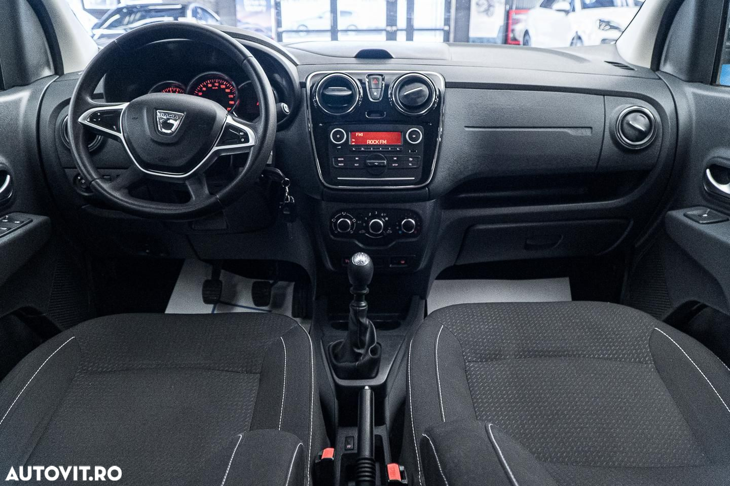Dacia Lodgy - 16