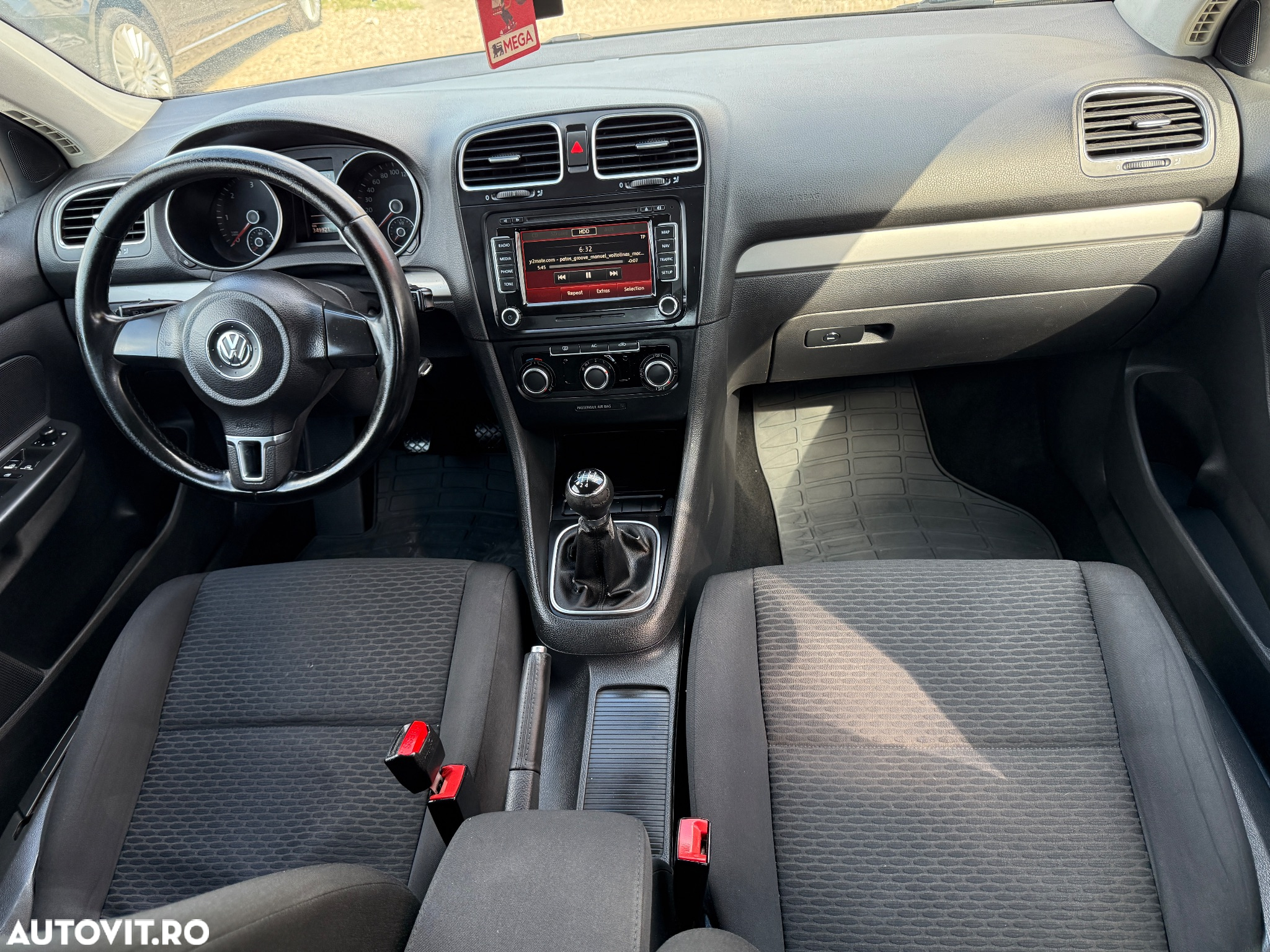 Volkswagen Golf Variant 1.6 TDI DPF Trendline - 19