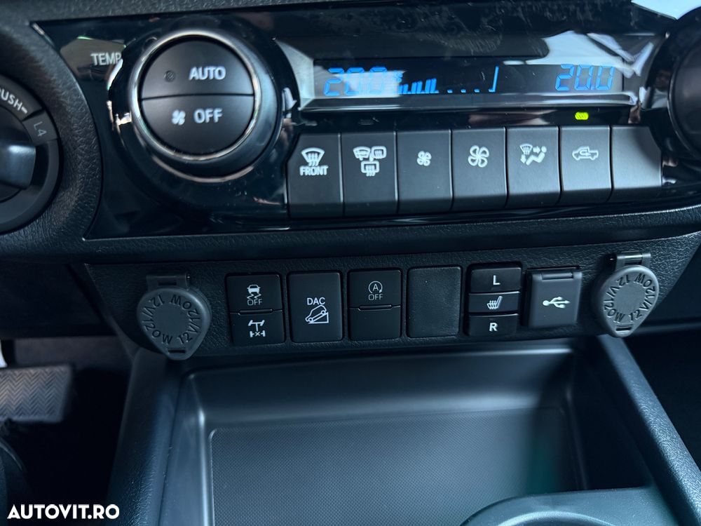 Toyota Hilux 2.8D 204CP 4x4 Double Cab AT MHEV Invincible - 20
