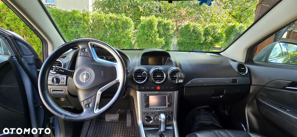 Opel Antara - 17