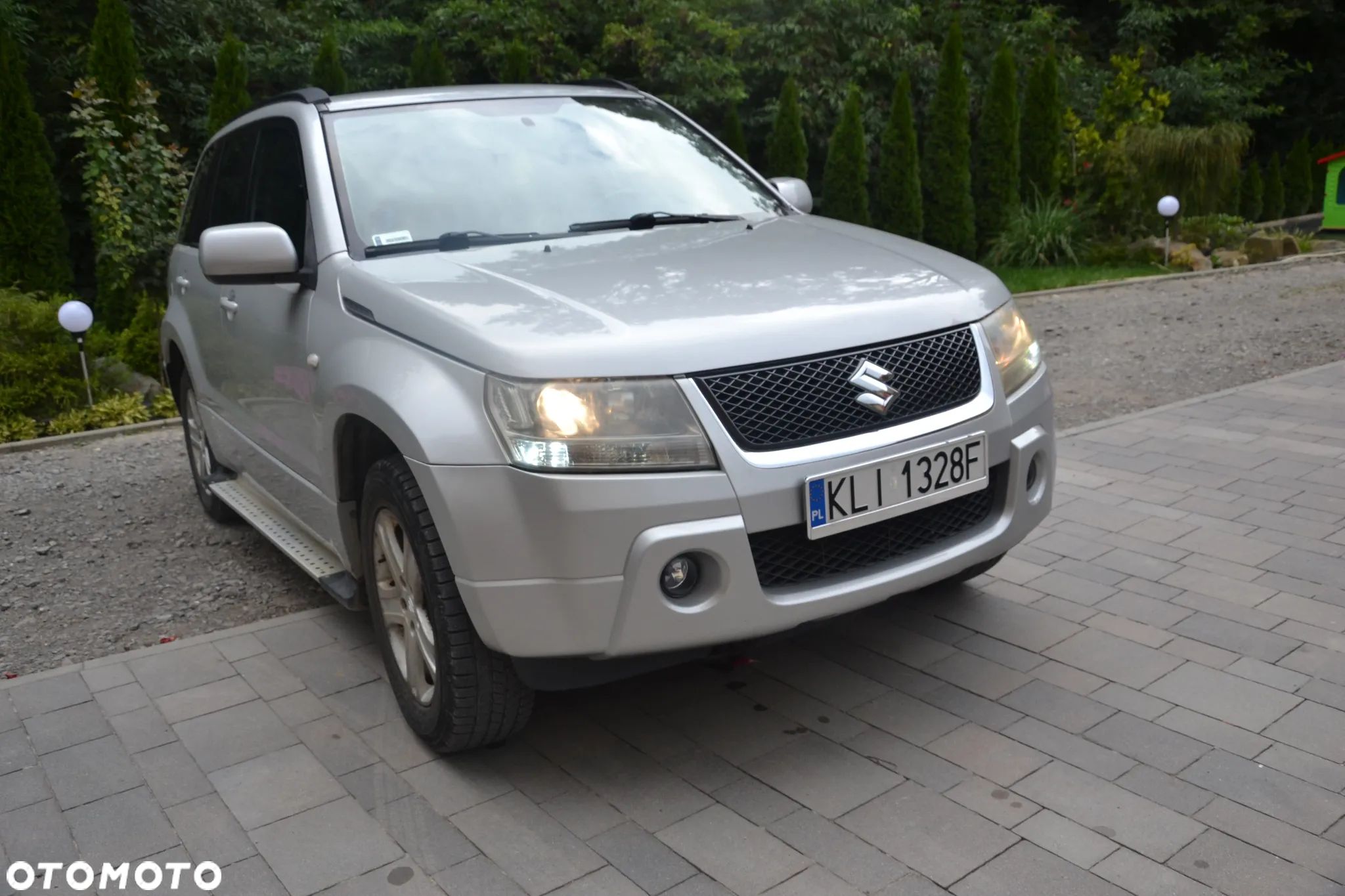 Suzuki Grand Vitara 2.0 - 1