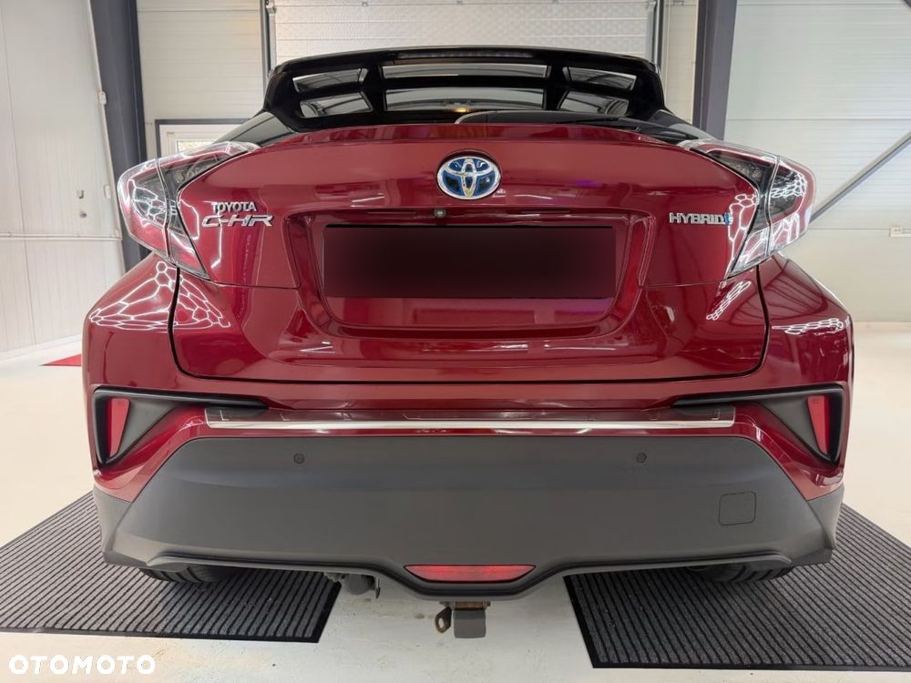 Toyota C-HR Lounge - 8
