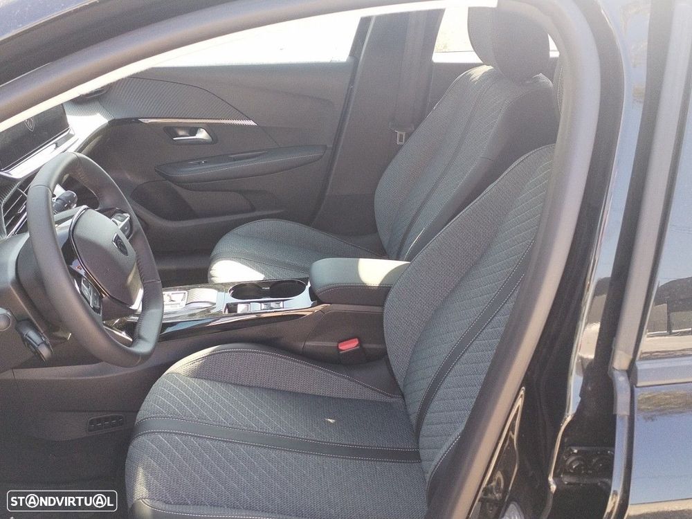 Peugeot e-208 51 kWh Allure - 9