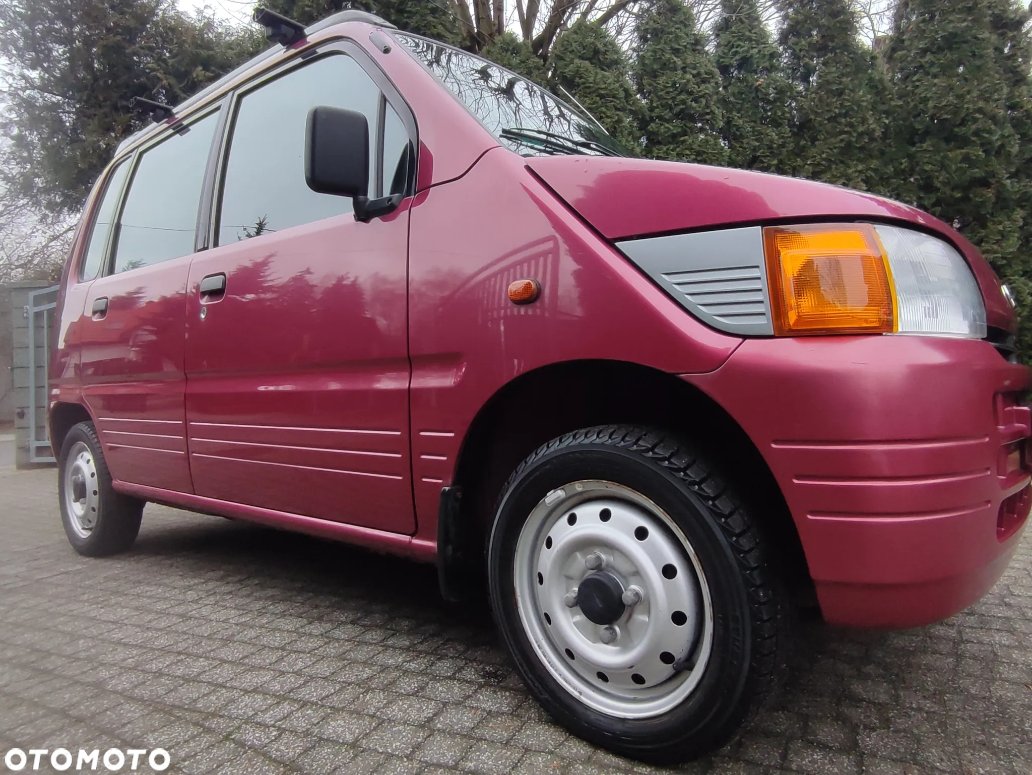 Daihatsu Move - 2