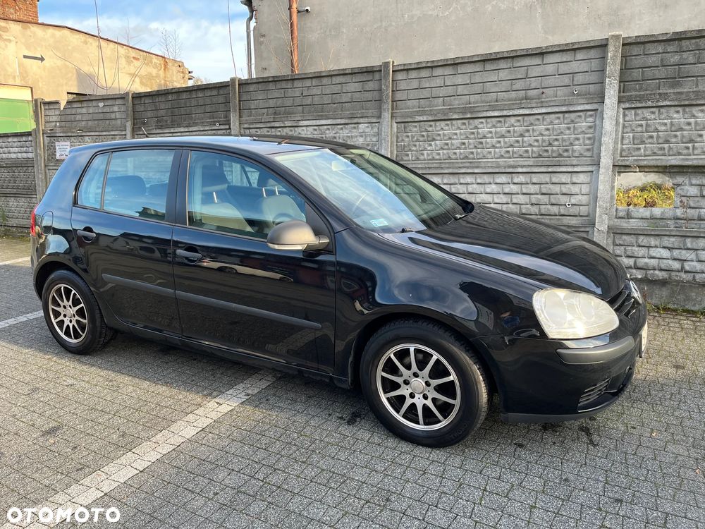 Volkswagen Golf 1.9 TDI Trendline - 4