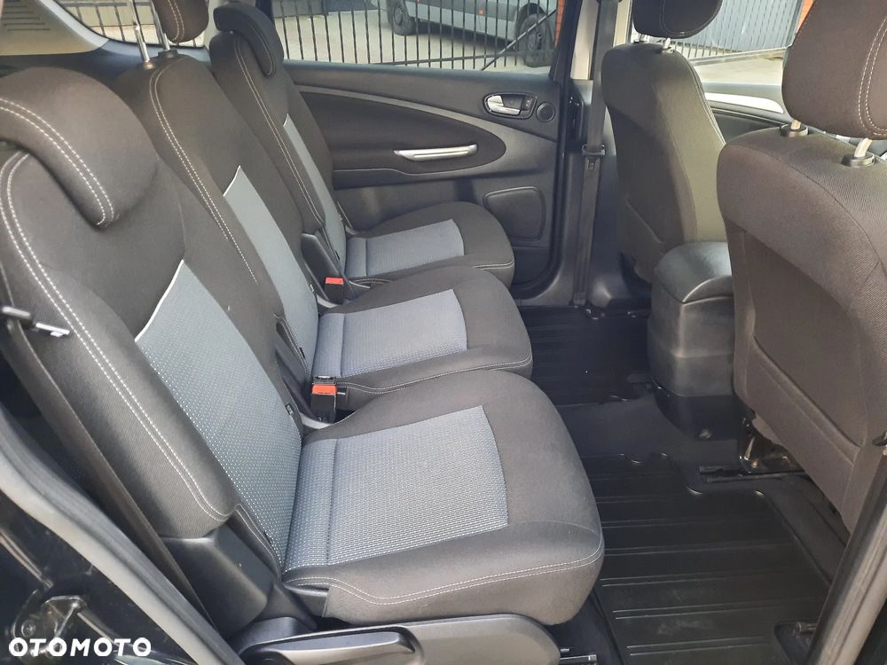 Ford S-Max 2.0 TDCi DPF Champions Edition - 14