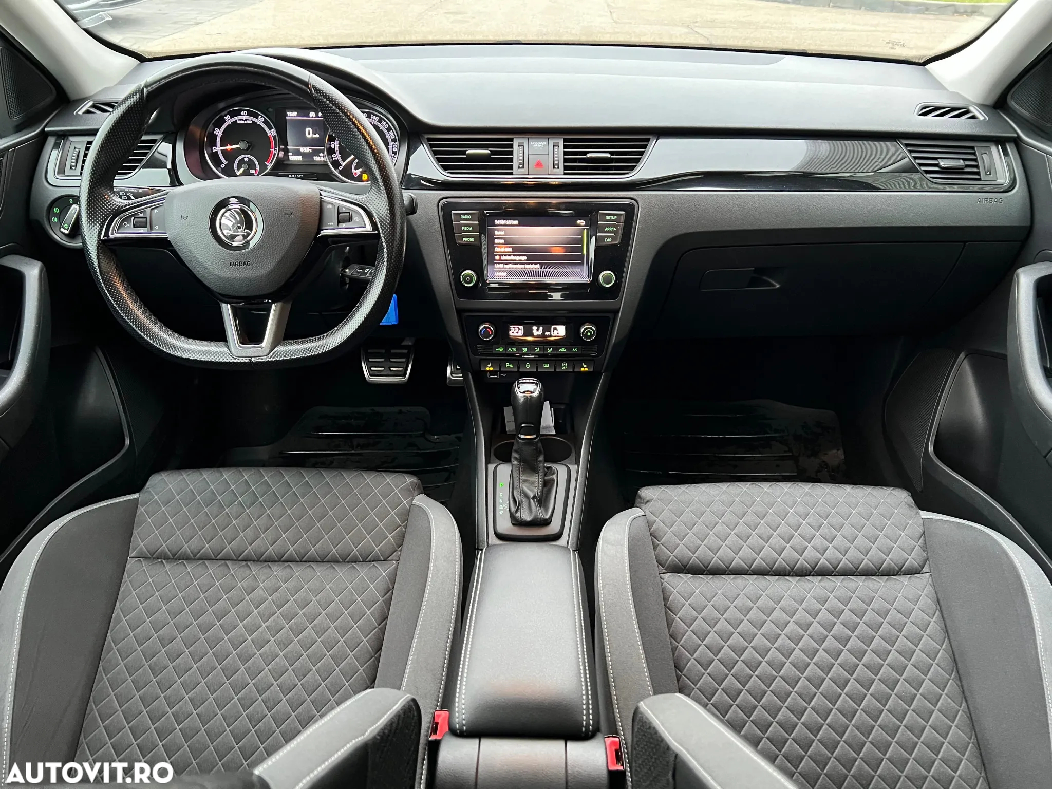 Skoda RAPID 1.0 TSI DSG Style - 12