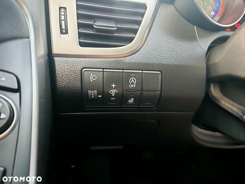 Hyundai i30 1.6 CRDI Passion - 28