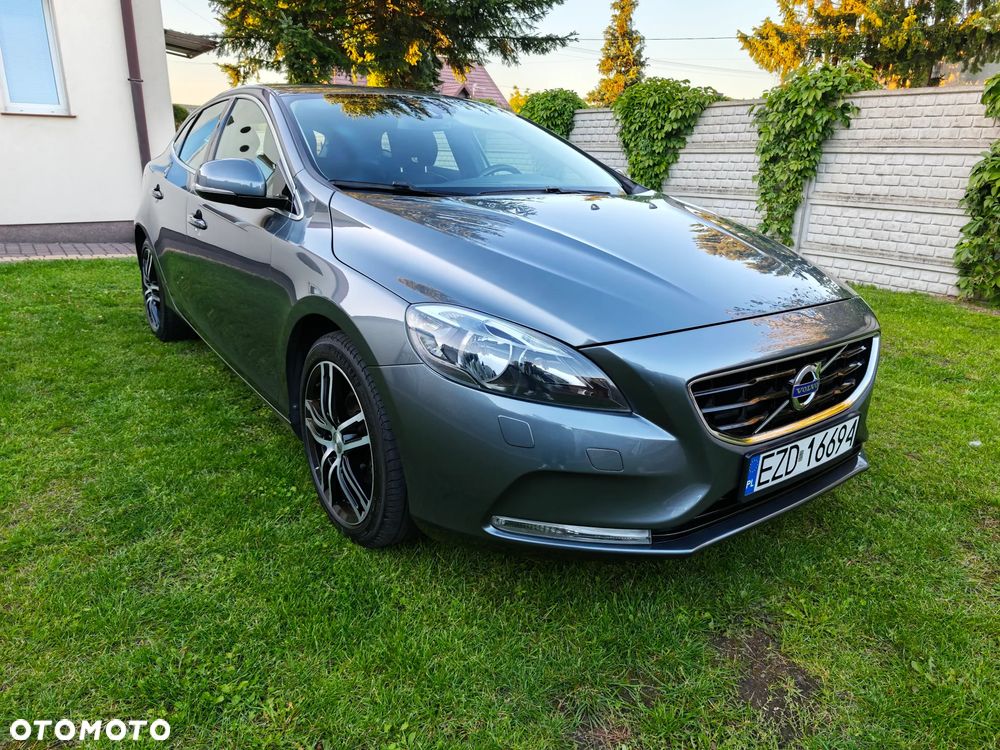 Volvo V40 D2 Momentum - 6