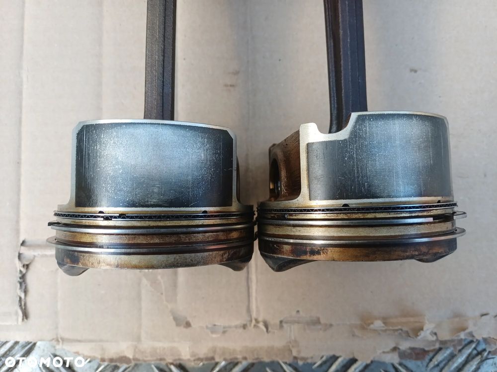 Tłok korbowód Audi A3 8P A4 B7 GOLF V PASSAT B6 2.0 TFSI BGB 82P41 06DA - 12
