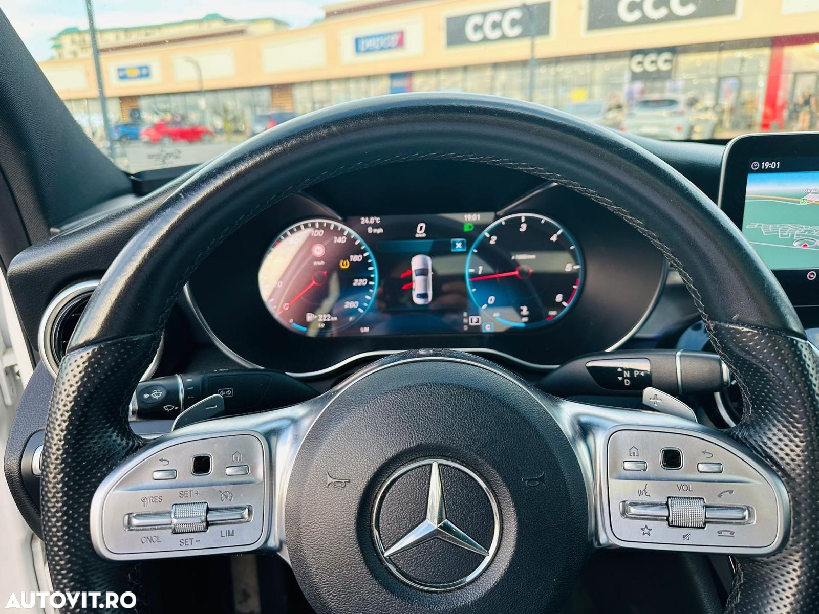 Mercedes-Benz C 220 d 4Matic 9G-TRONIC AMG Line - 11