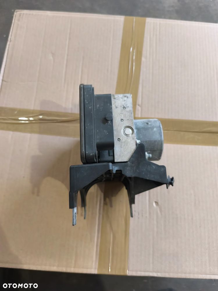 Pompa ABS ESP A0004312300 0 265 255 634 w246 w176 w117 - 2