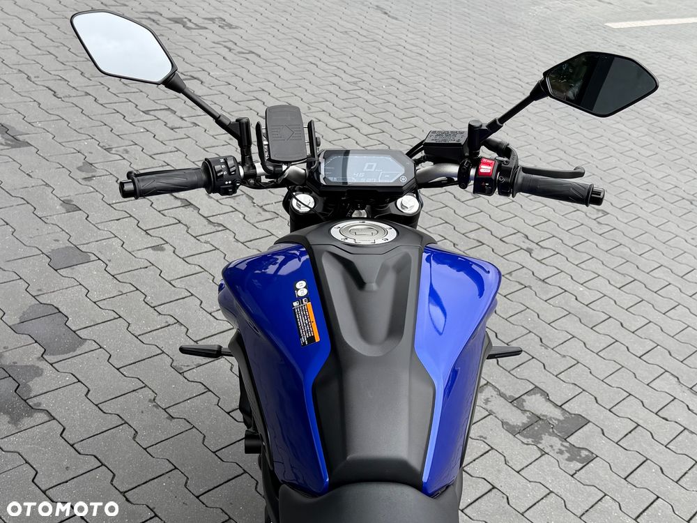 Yamaha MT - 22