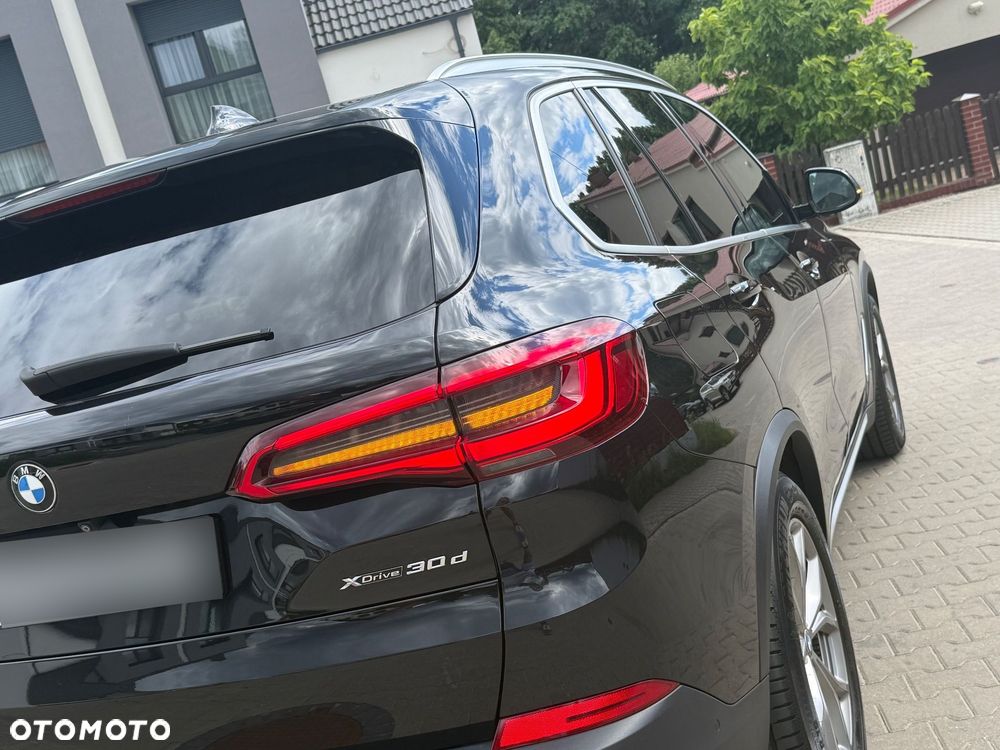 BMW X5 xDrive30d - 17