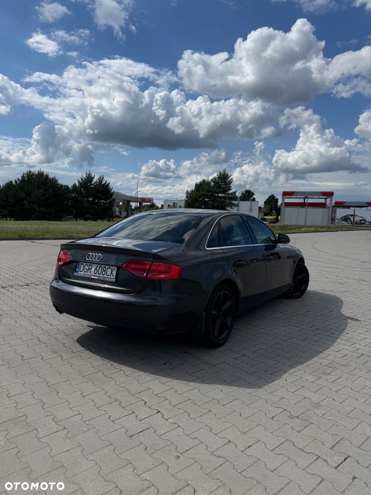 Audi A4 Limousine 2.0 TDI - 7