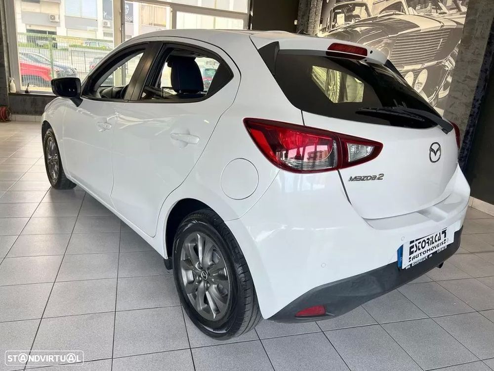 Mazda 2 1.5 Sky.Evolve Navi - 4