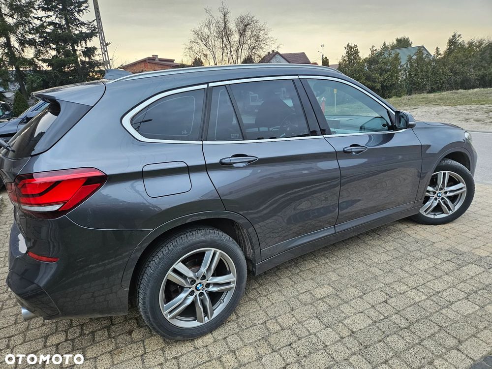 BMW X1 sDrive18d Business Edition sport - 17