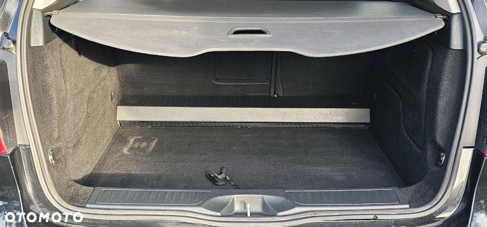 Mercedes-Benz Klasa B 180 d BlueEFFICIENCY Edition Style - 33