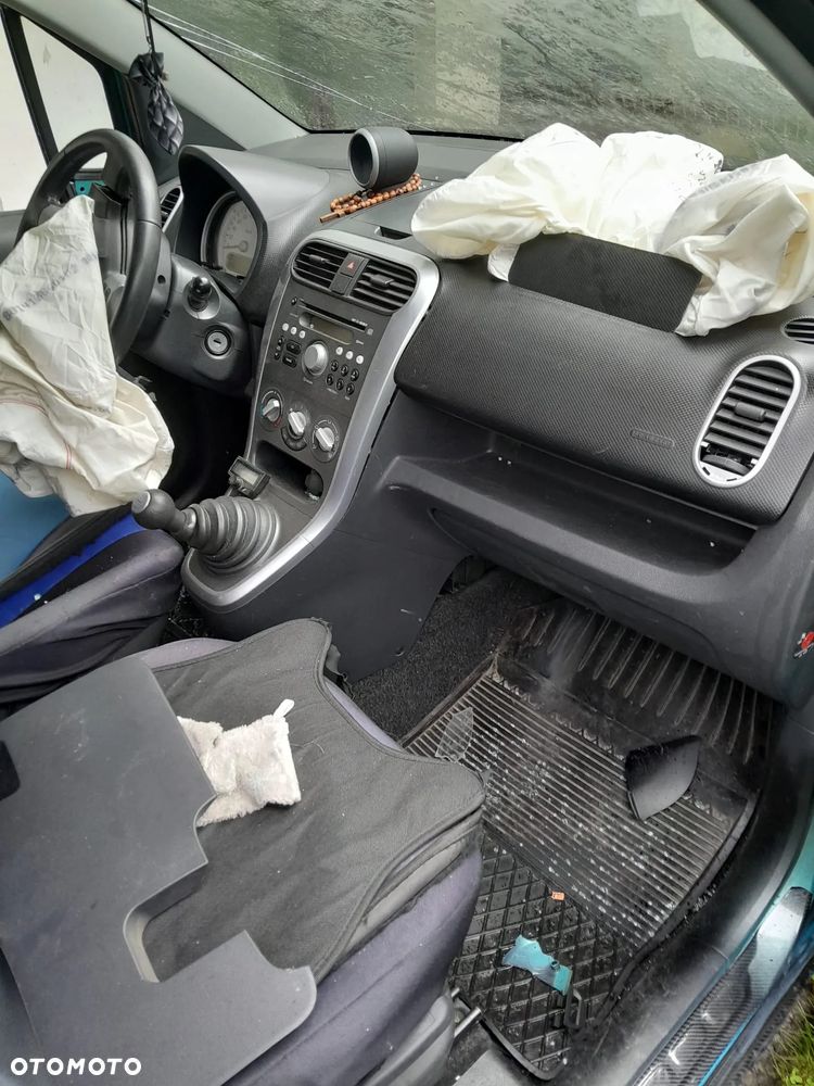 Suzuki Splash 1.2 GLX / Comfort - 3