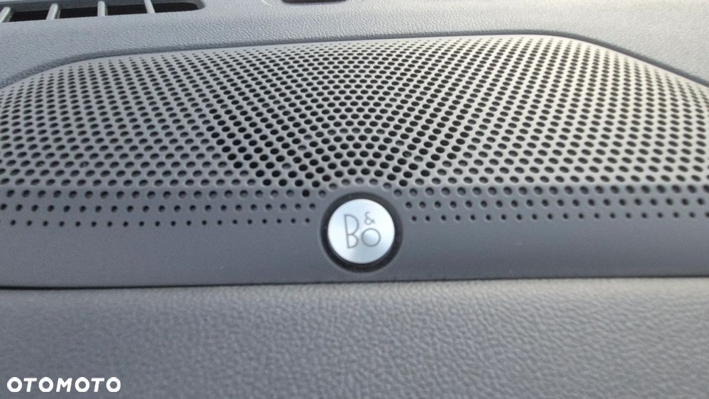 Ford Kuga 2.5P PHEV FWD ST-Line - 23