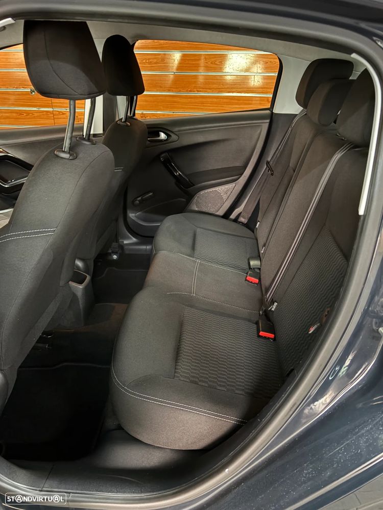 Peugeot 208 1.6 BlueHDi Active - 13