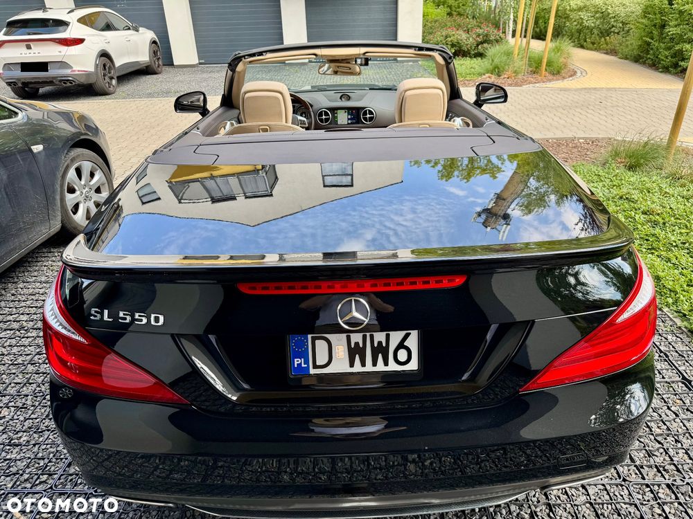 Mercedes-Benz SL 500 BlueEff - 17