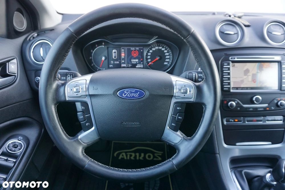 Ford Mondeo 2.0 TDCi Business Edition - 25