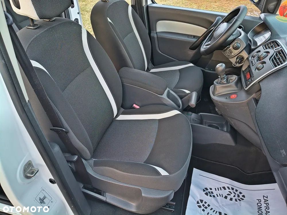Renault Kangoo dCi 110 FAP Luxe - 22