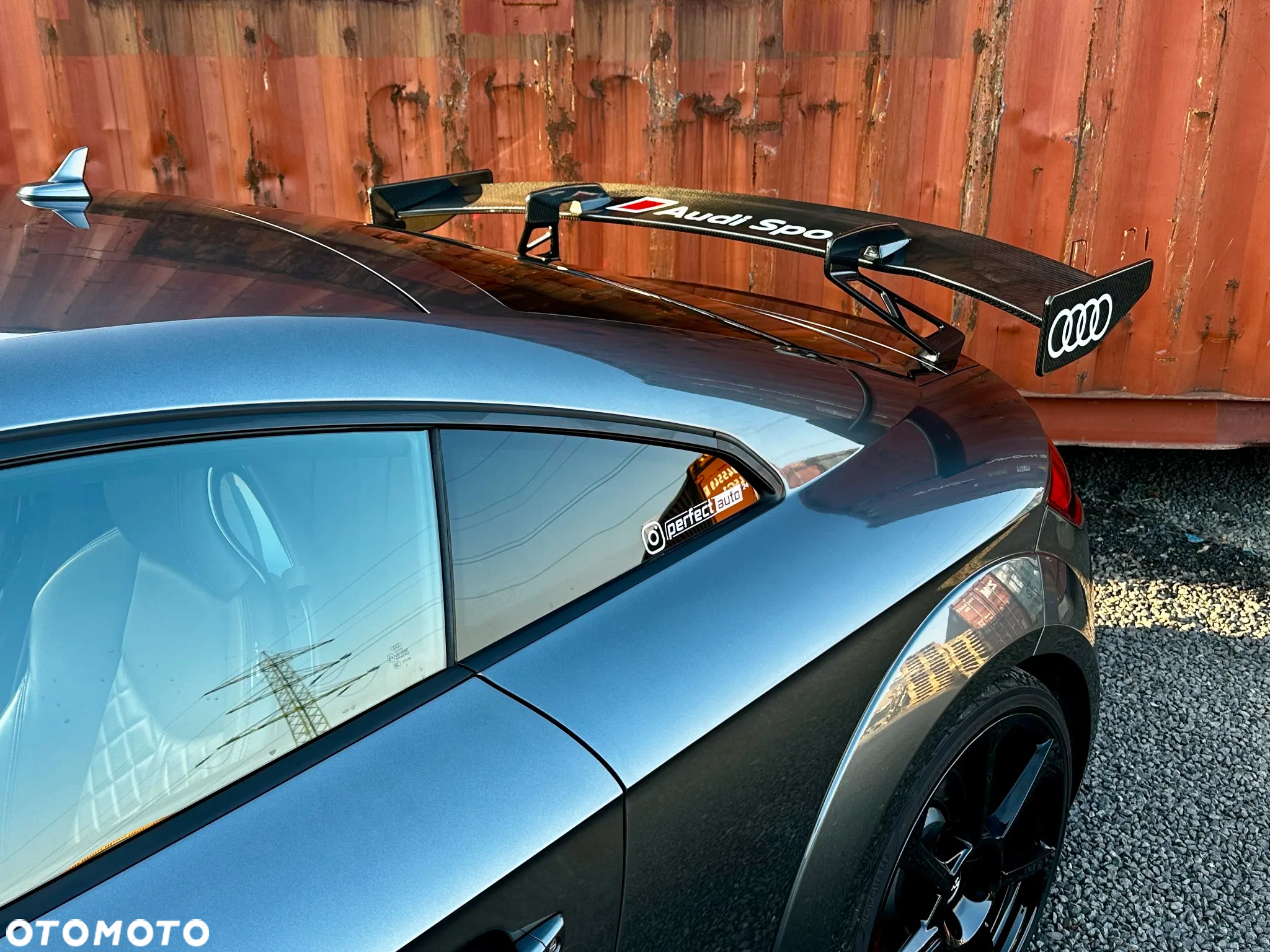 Audi TT S Coupé - 12